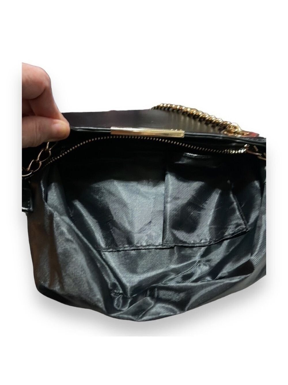 Melie Bianco Geometric Vegan Leather Black Shoulder Bag Purse with Gold Chains - Picture 6 of 8